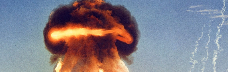 WoomDo Atomic Bomb Mix「DANGEROUS」 The Science Behind History's Most Terrible Weapon - The